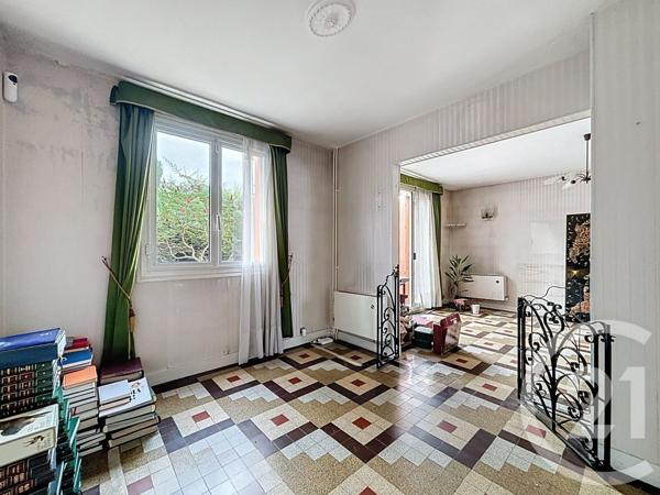 Maison à vendre  5 pièces - 91 m2 ST ETIENNE DU ROUVRAY - 76