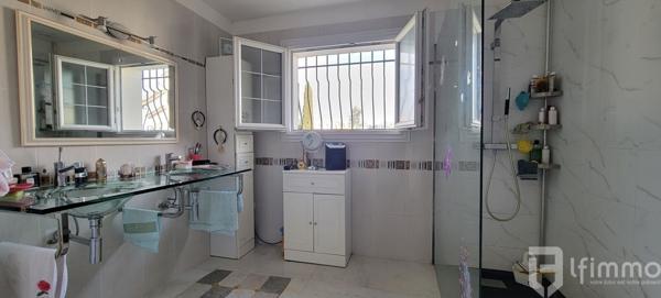 Maison 6 pièces de 129 M2 Saint Raphaël.