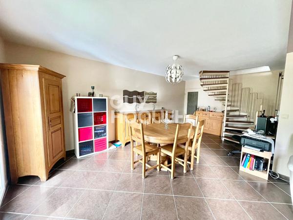 Maison 5 pièces - 97 m² - Bondoufle