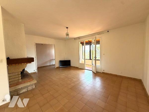 Votre oasis familiale à Carnoux : villa T5 spacieuse, calme et proximité des écoles, à saisir !