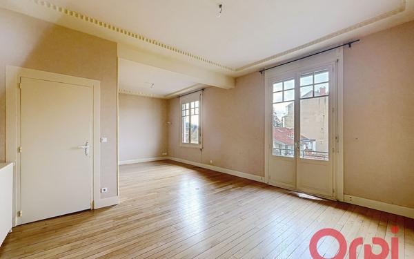 Appartement à vendre    3 pièces • 112 m2 Vichy