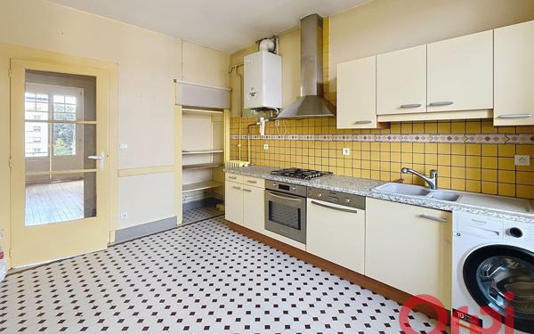 Appartement à vendre    3 pièces • 112 m2 Vichy