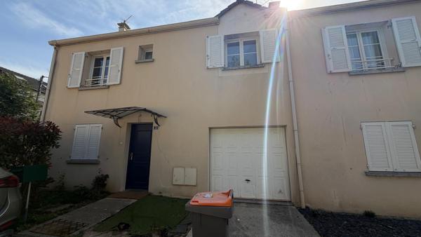 Maison Ris Orangis 5 pièces 84.10 m2