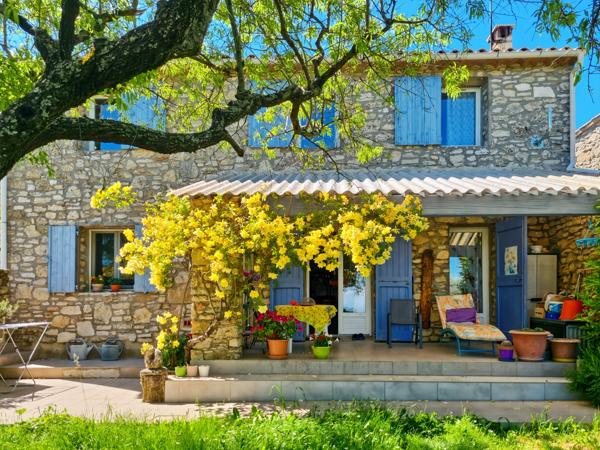 Vachères (04110) Maison avec 3 chambres à vendre à Vachères