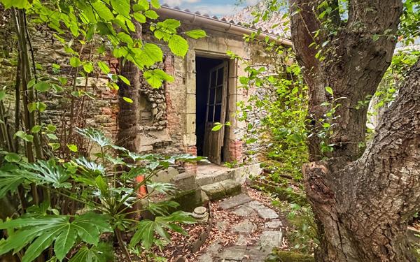 Maison à vendre    8 pièces • 231 m2 La Roche-sur-Yon