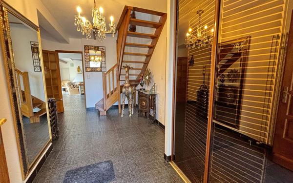 Maison à vendre    5 pièces •  Agde