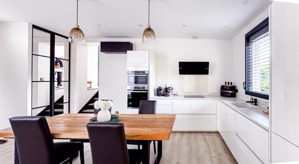 Maison à vendre |                                       Grenoble |                                        6 pièces  |  180 m²