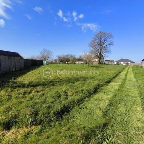 Terrain de 1 597 m²