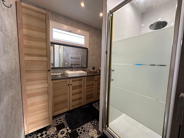 Belle maison renovée de plain pied à Rosny sur seine