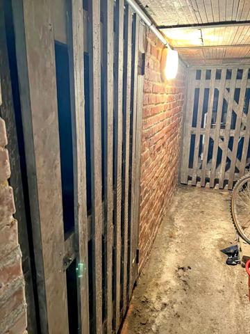 Vente                                                      Appartement
                        
                     4 pièces                      65 m2                     à Beauvais