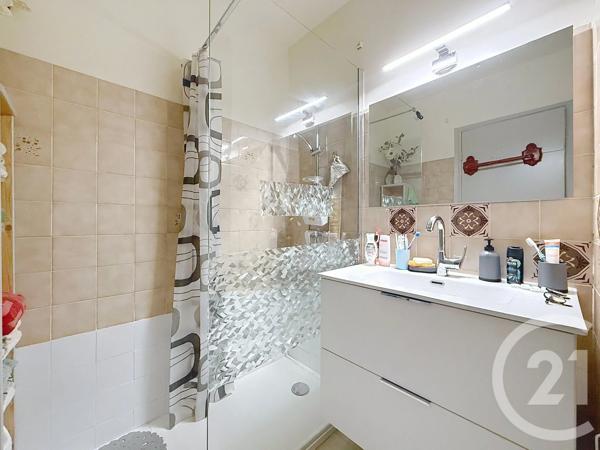 Appartement Studio Cabine à vendre  1 pièce - 28,22 m 2   SANTA LUCIA DI MORIANI  - 202