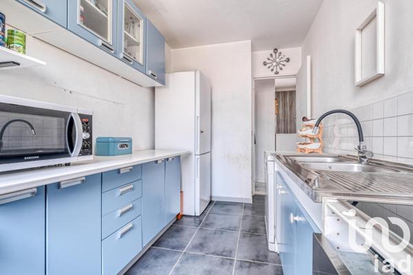 Appartement 3 pièces de 67 m² à Villeparisis (77270)