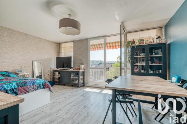 Appartement 3 pièces de 67 m² à Villeparisis (77270)