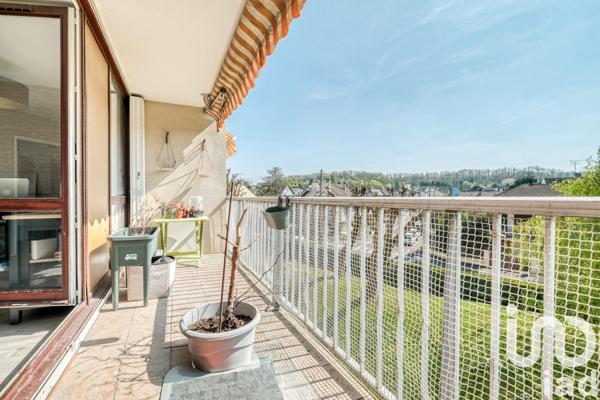 Appartement 3 pièces de 67 m² à Villeparisis (77270)