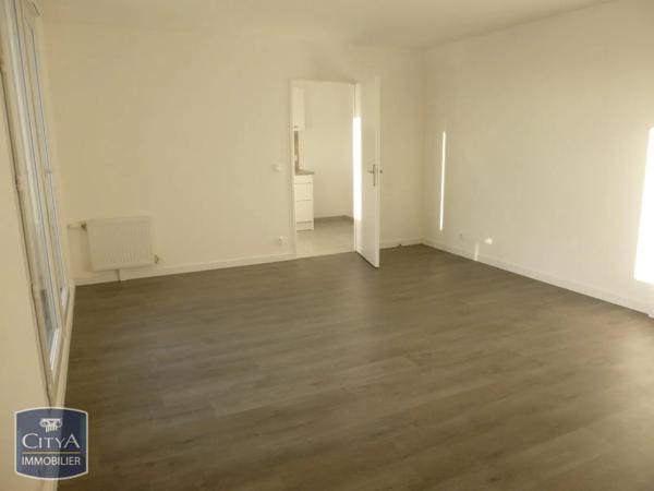 Appartement à louer 3 pièces 65.76m²