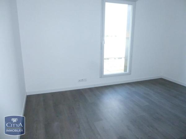 Appartement à louer 3 pièces 65.76m²