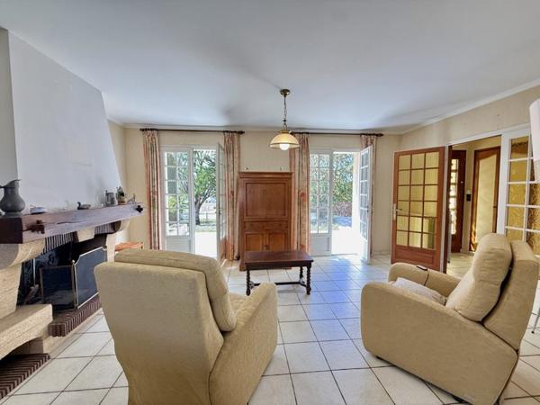 Maison à vendre 192 240 € Romorantin-Lanthenay 7 p 156 m² DPE D