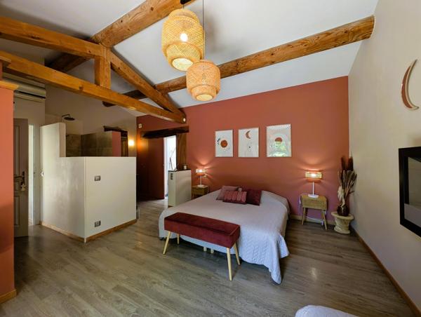 Maison d'hôtes provençale avec studio indépendant