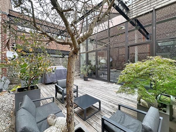 Tourcoing proximité gare TGV, magnifique Loft de 258 m2, 4 chambres, terrasse, garage, parking Tourcoing