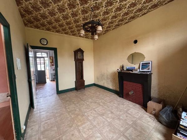 Maison à vendre 3 pièces LA GUERCHE SUR L'AUBOIS (18)