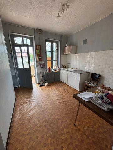 Maison à vendre 3 pièces LA GUERCHE SUR L'AUBOIS (18)