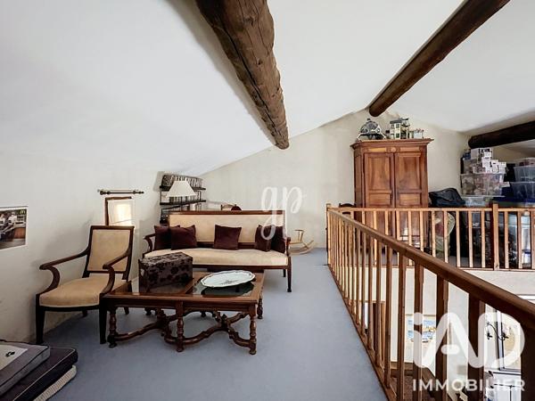 Maison à vendre 7 pièces 250 m² Le Thor