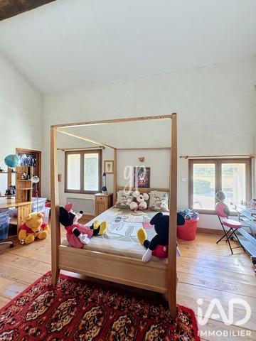 Maison à vendre 7 pièces 250 m² Le Thor