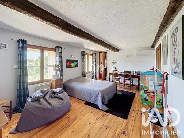 Maison à vendre 7 pièces 250 m² Le Thor