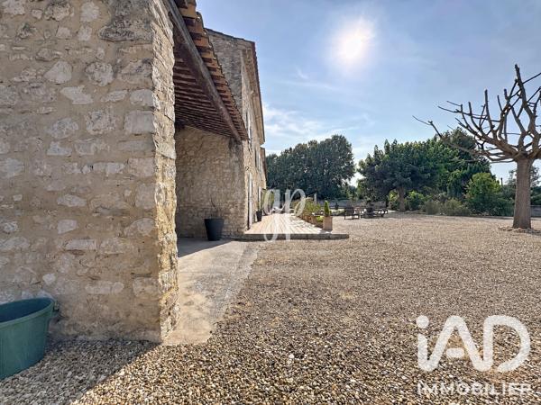 Maison à vendre 7 pièces 250 m² Le Thor