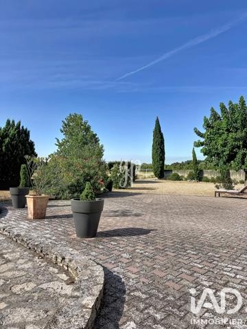 Maison à vendre 7 pièces 250 m² Le Thor