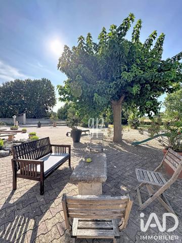Maison à vendre 7 pièces 250 m² Le Thor