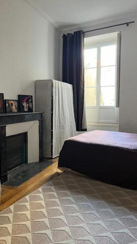 CENTRE VILLE PROCHE PLACE ARISTIDE BRIAND T4 A LOUER,  
Nantes 44000