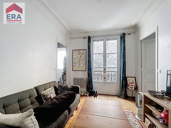 A VENDRE - RUE DE VAUGIRARD - 2 PIECES 29m²