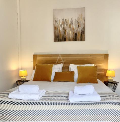 CHALAIS (16) - MAISON BOURGEOISE 400 m2