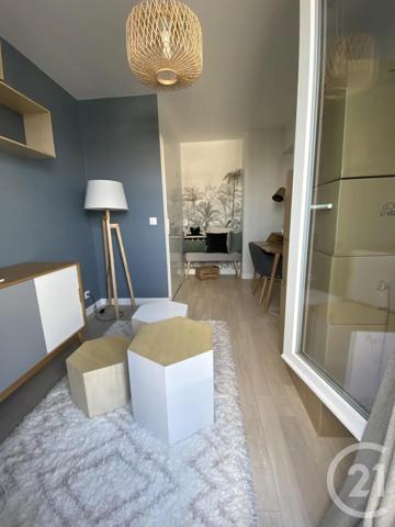 Appartement F4 à vendre  4 pièces - 73,66 m 2   BOISSY ST LEGER  - 94