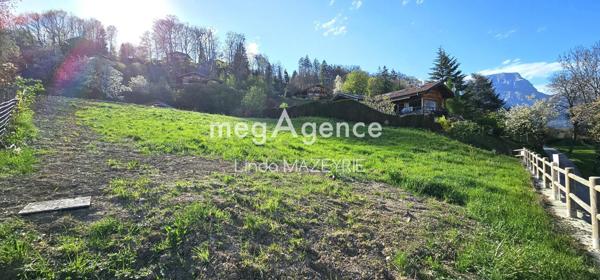 Terrain à DOMANCY, 74700 - 1010m²