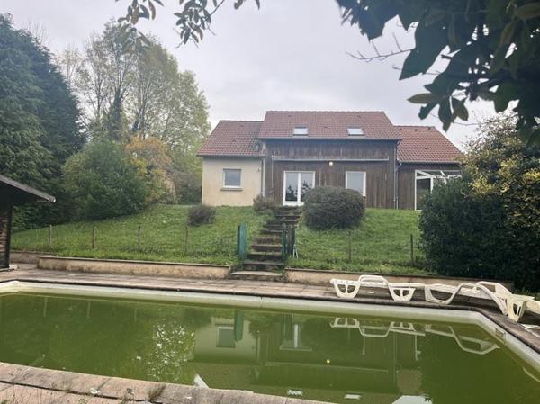 Maison à vendre |  Bosmoreau-les-Mines |  7 pièces | 146 m²