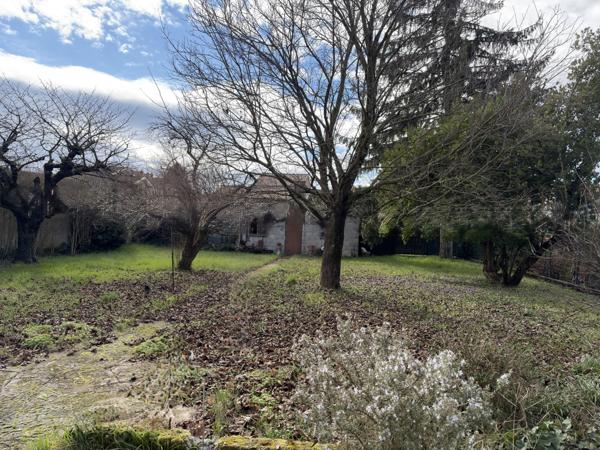 Tain-l'Hermitage (26600) Terrain à bâtir 500 m² (plat) à viabiliser, Chemin des Dionnières - Tain-l’Hermitage.