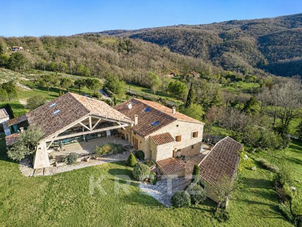 Propriété de charme en Occitanie : un écrin de nature de 5 hectares aux prestations haut de gamme