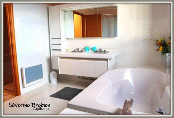 Maison à vendre avec garage LES SALLES (42)