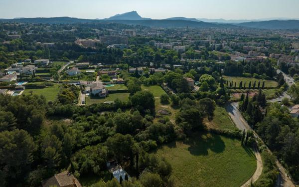 Maison à vendre    4 pièces •  Aix-en-Provence
