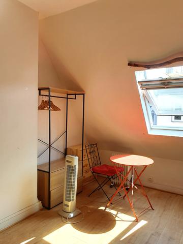 Appartement
         1 pièce
        - 16 m² 215 000 € *