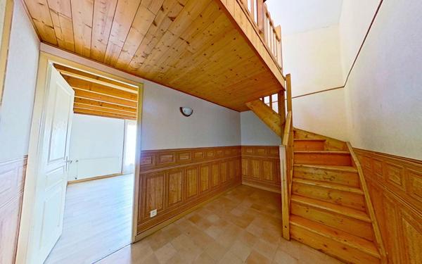 Maison à vendre    5 pièces • 135 m2 Villenave-d'Ornon