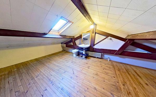 Maison à vendre    5 pièces • 135 m2 Villenave-d'Ornon