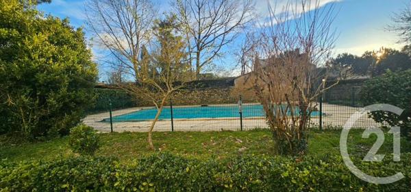 Maison à vendre  10 pièces - 384 m 2   LANGON  - 33