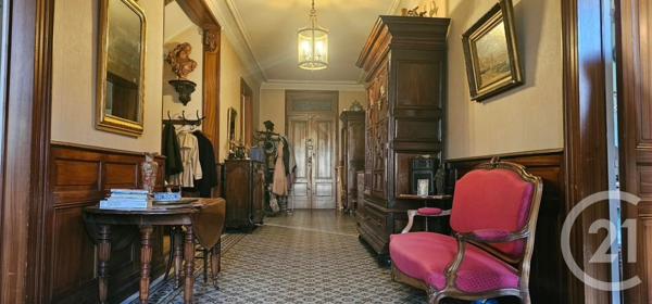 Maison à vendre  10 pièces - 384 m 2   LANGON  - 33