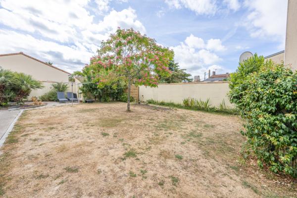 Maison familiale avec jardin