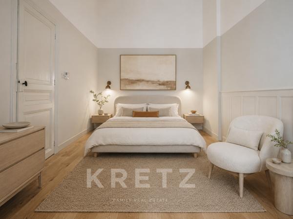 Rare à Carcassonne, cet appartement de 280 m² conjugue élégance, volumes remarquables et terrasse de 50 m² en plein centre-ville.