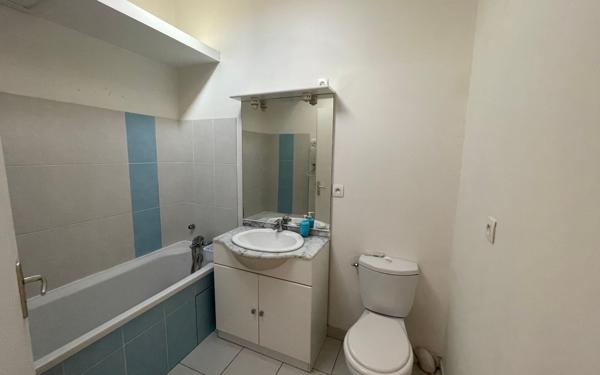 Appartement à vendre    4 pièces • 61,20 m2 Saint-Jory