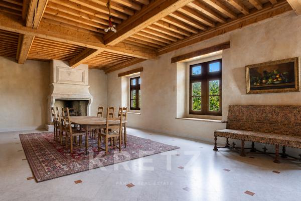 Maison de maître à vendre en campagne de Montélimar - DROME